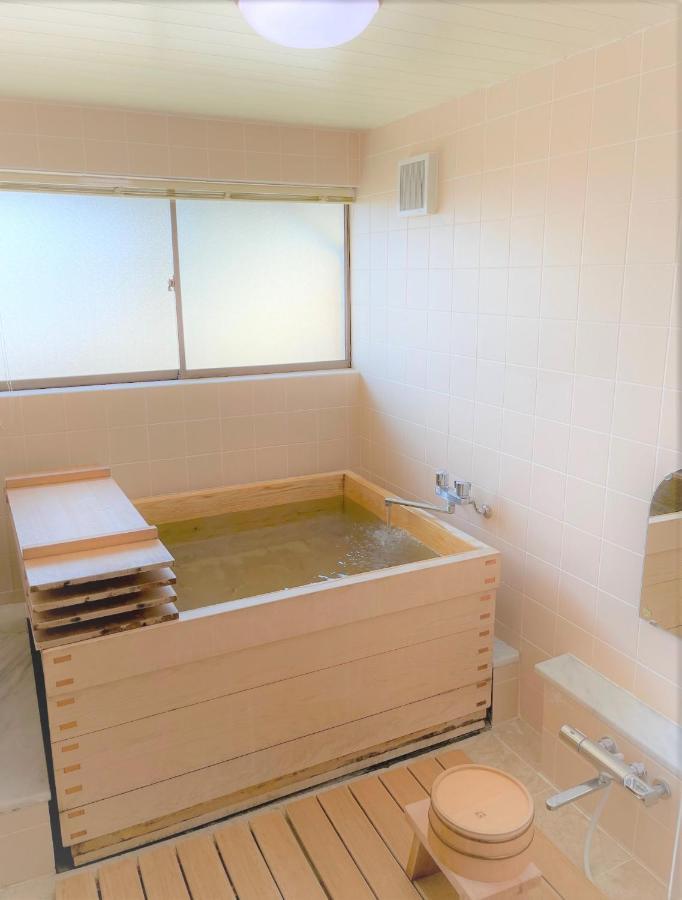 宿屋白金家 Yadoya-Shiroganeya 1日1組限定2名から8名様まで 全館貸切り 伝統的建造物の旅籠宿 Traditional Culture Experience Nagano Eksteriør bilde