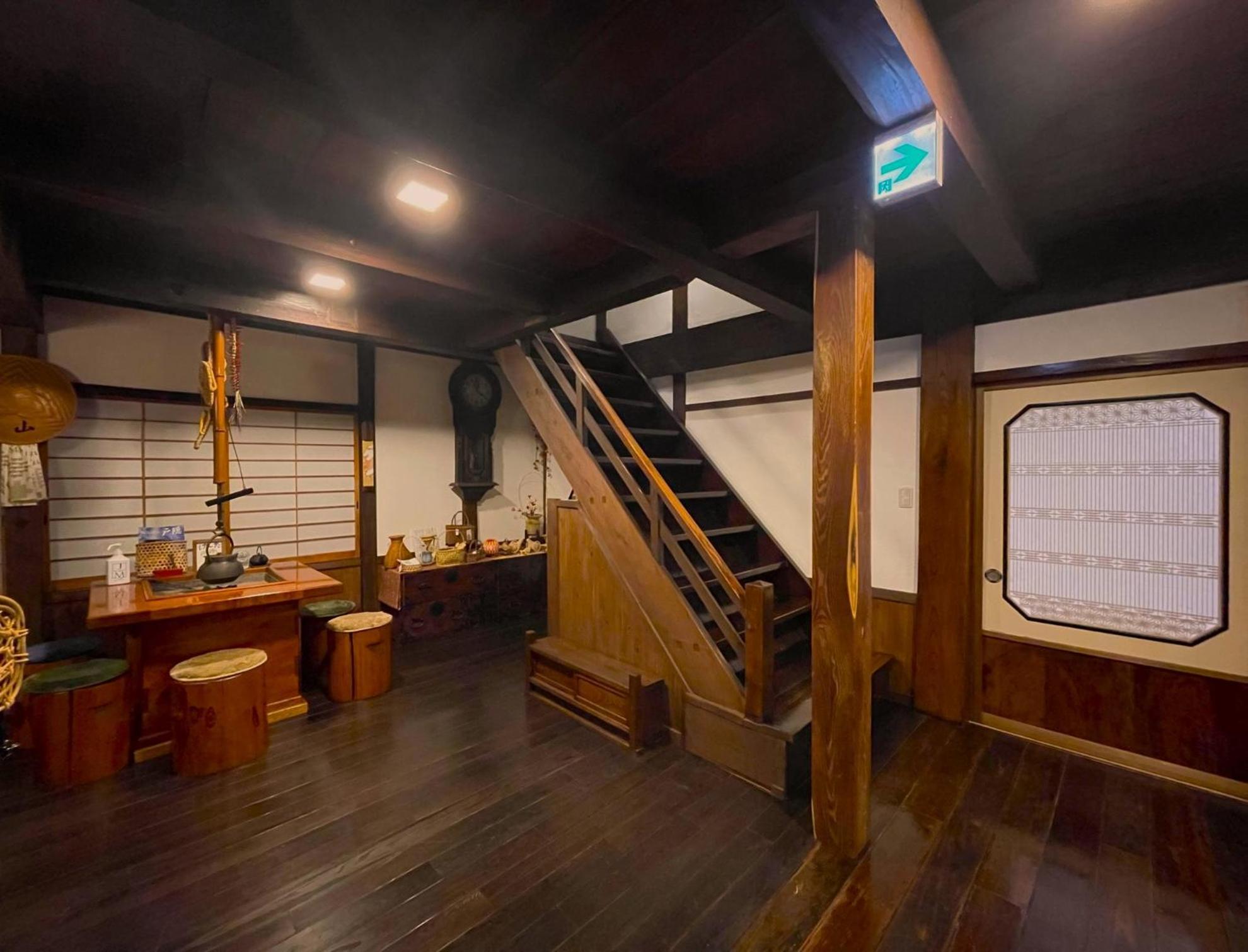 宿屋白金家 Yadoya-Shiroganeya 1日1組限定2名から8名様まで 全館貸切り 伝統的建造物の旅籠宿 Traditional Culture Experience Nagano Eksteriør bilde