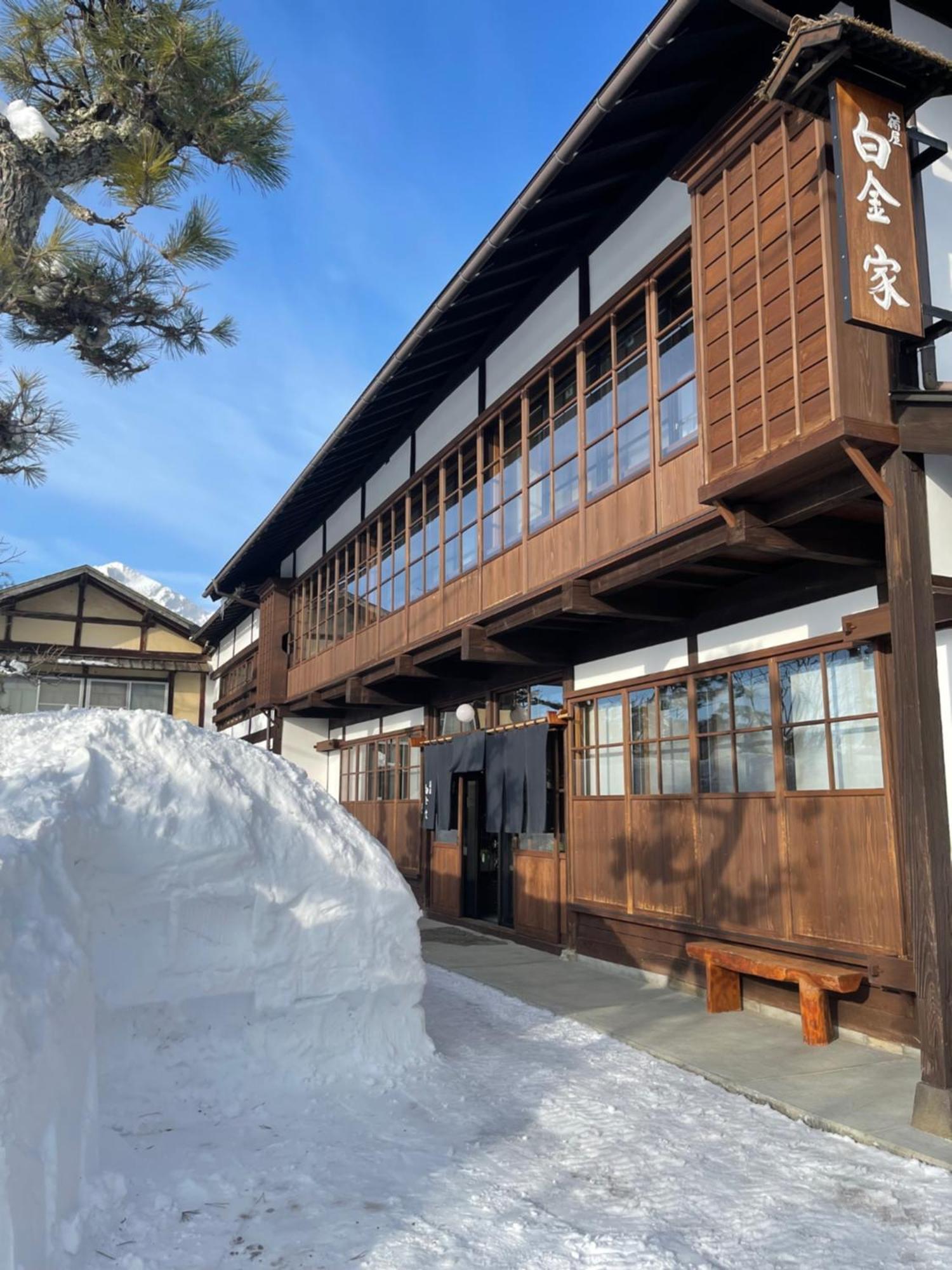 宿屋白金家 Yadoya-Shiroganeya 1日1組限定2名から8名様まで 全館貸切り 伝統的建造物の旅籠宿 Traditional Culture Experience Nagano Eksteriør bilde
